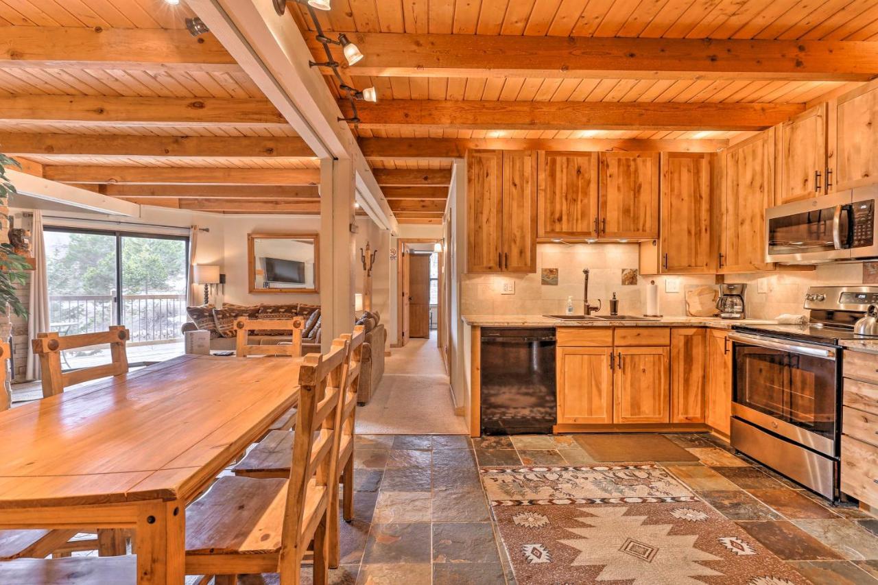 Silverthorne Condo With Mountain Views Hike And Bike! Exterior photo